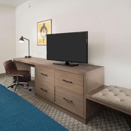 Best Western Plus Executive Residency Austin - Round Rock Флюгервил Екстериор снимка
