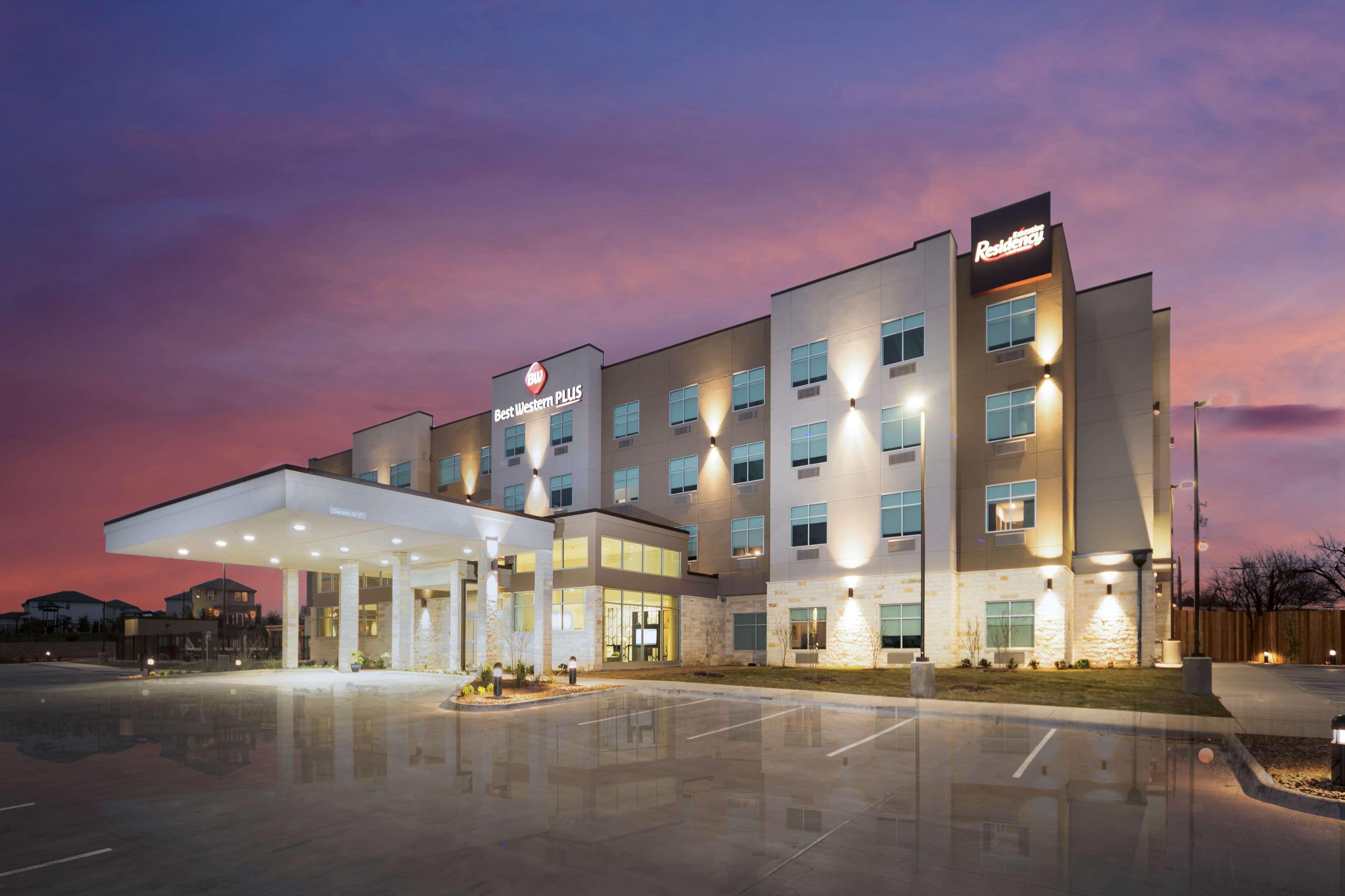 Best Western Plus Executive Residency Austin - Round Rock Флюгервил Екстериор снимка