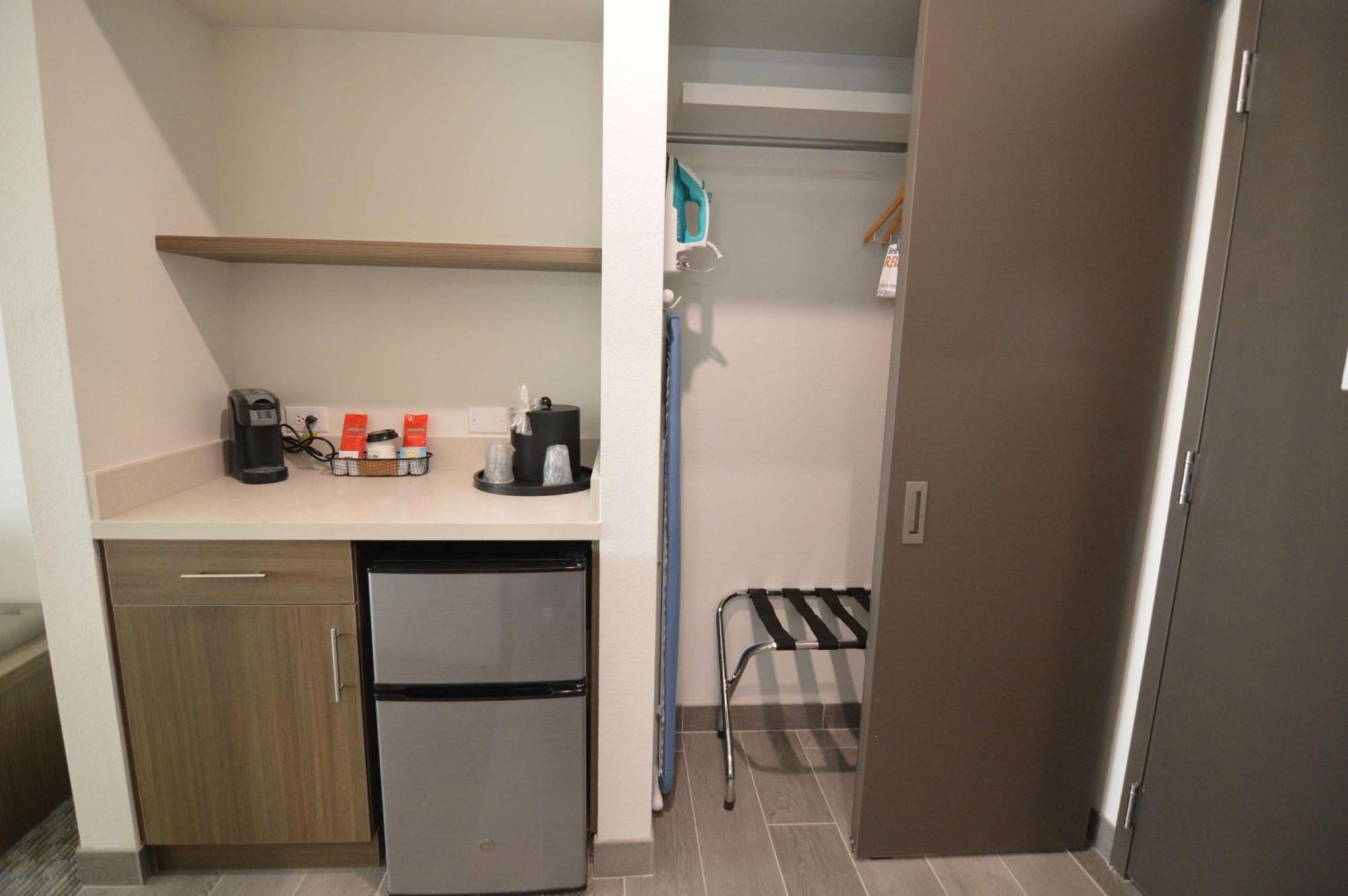 Best Western Plus Executive Residency Austin - Round Rock Флюгервил Екстериор снимка