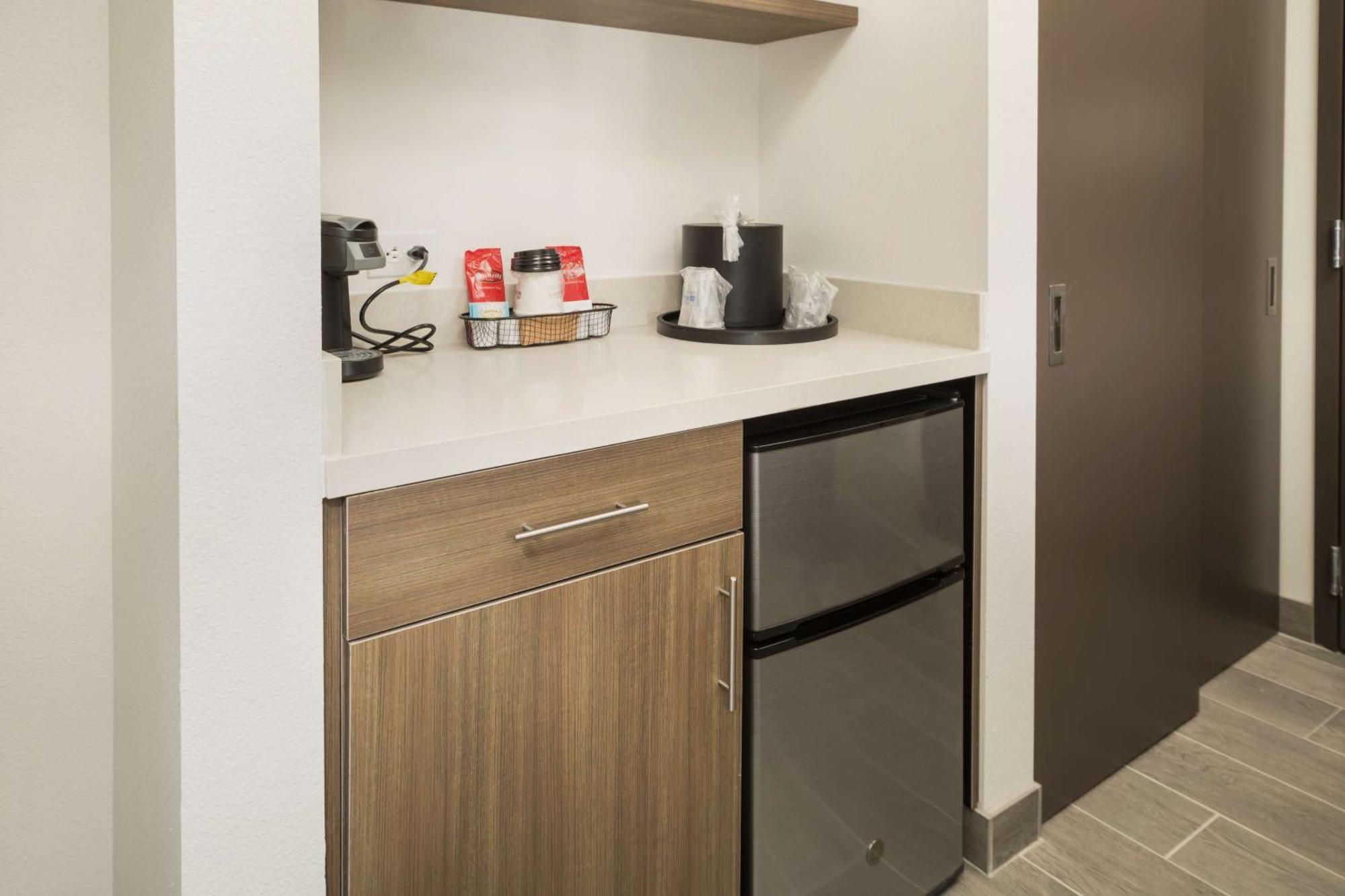 Best Western Plus Executive Residency Austin - Round Rock Флюгервил Екстериор снимка